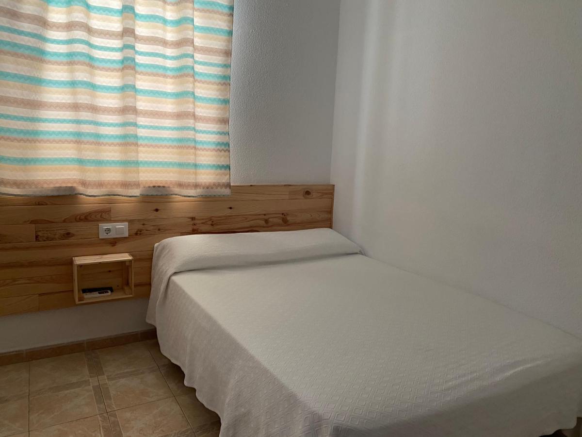 Hostal Barbate Luaran gambar